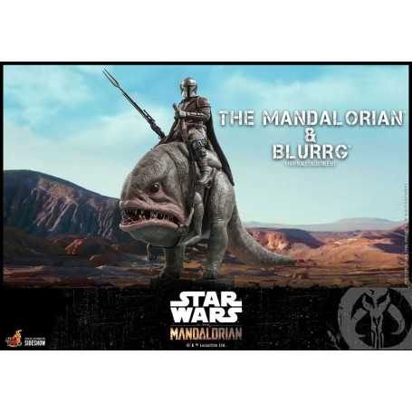 Hot Toys Star Wars - Il Mandaloriano e Blurrg