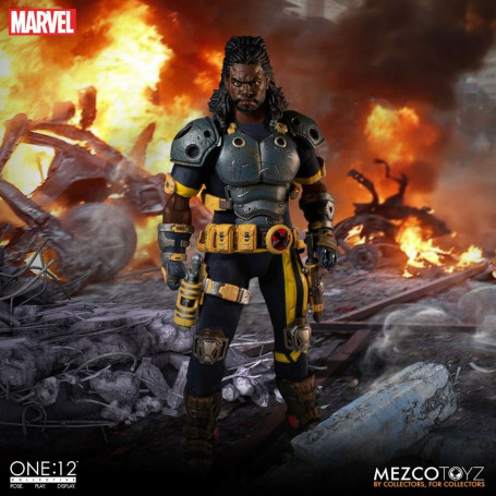 Mezco One 12 - Vescovo - X-Men