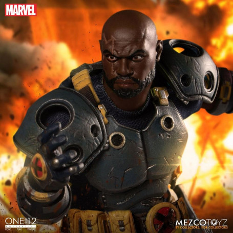 Mezco One 12 - Vescovo - X-Men