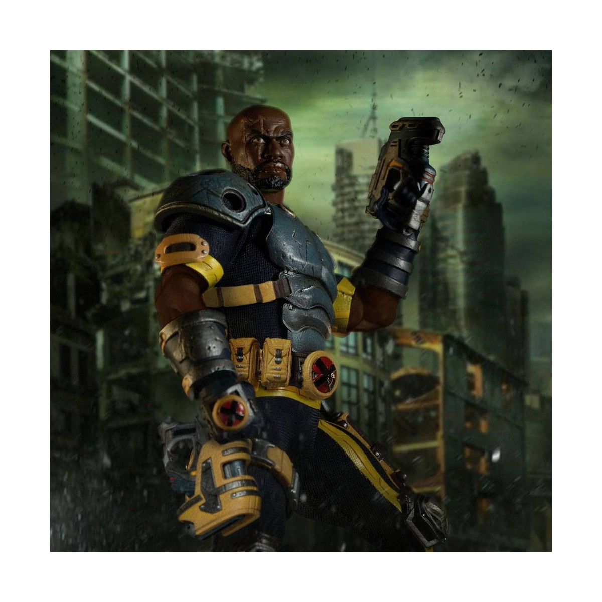 Mezco One 12 - Vescovo - X-Men