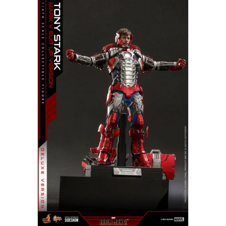 Hot Toys Iron Man 2 - Mark V Suit Up Deluxe Version 1/6