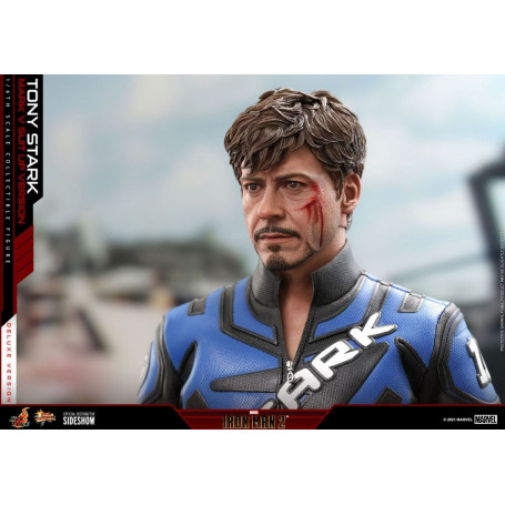 Hot Toys Iron Man 2 - Mark V Suit Up Deluxe Version 1/6