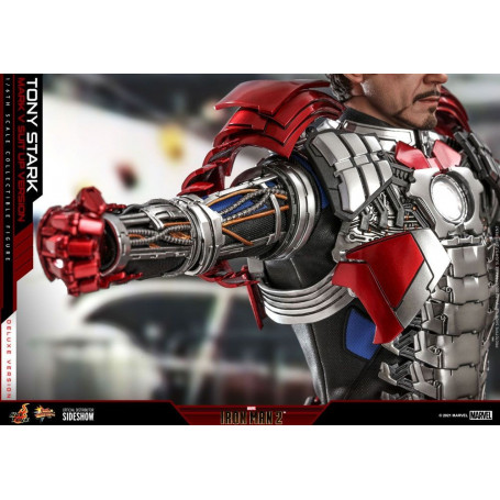 Hot Toys Iron Man 2 - Mark V Suit Up Deluxe Version 1/6