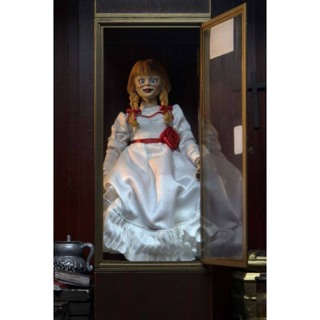 Neca - The Conjuring Universe - Annabelle in tessuto retrò
