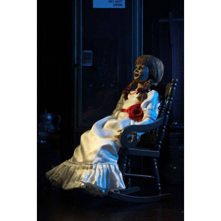 Neca - The Conjuring Universe - Annabelle in tessuto retrò