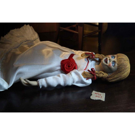 Neca - The Conjuring Universe - Annabelle in tessuto retrò
