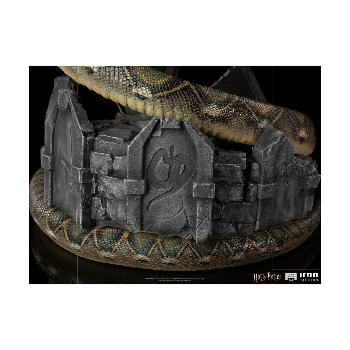 Iron Studios - Statua Replica Legacy 1/4 Voldemort & Nagini - Harry Potter