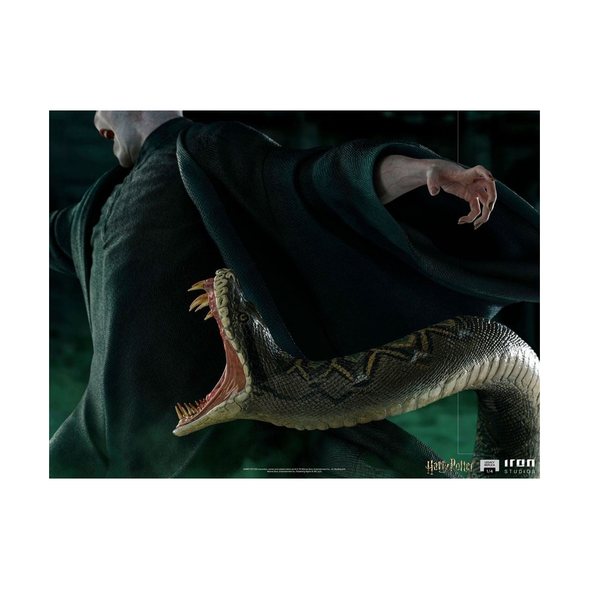 Iron Studios - Statua Replica Legacy 1/4 Voldemort & Nagini - Harry Potter