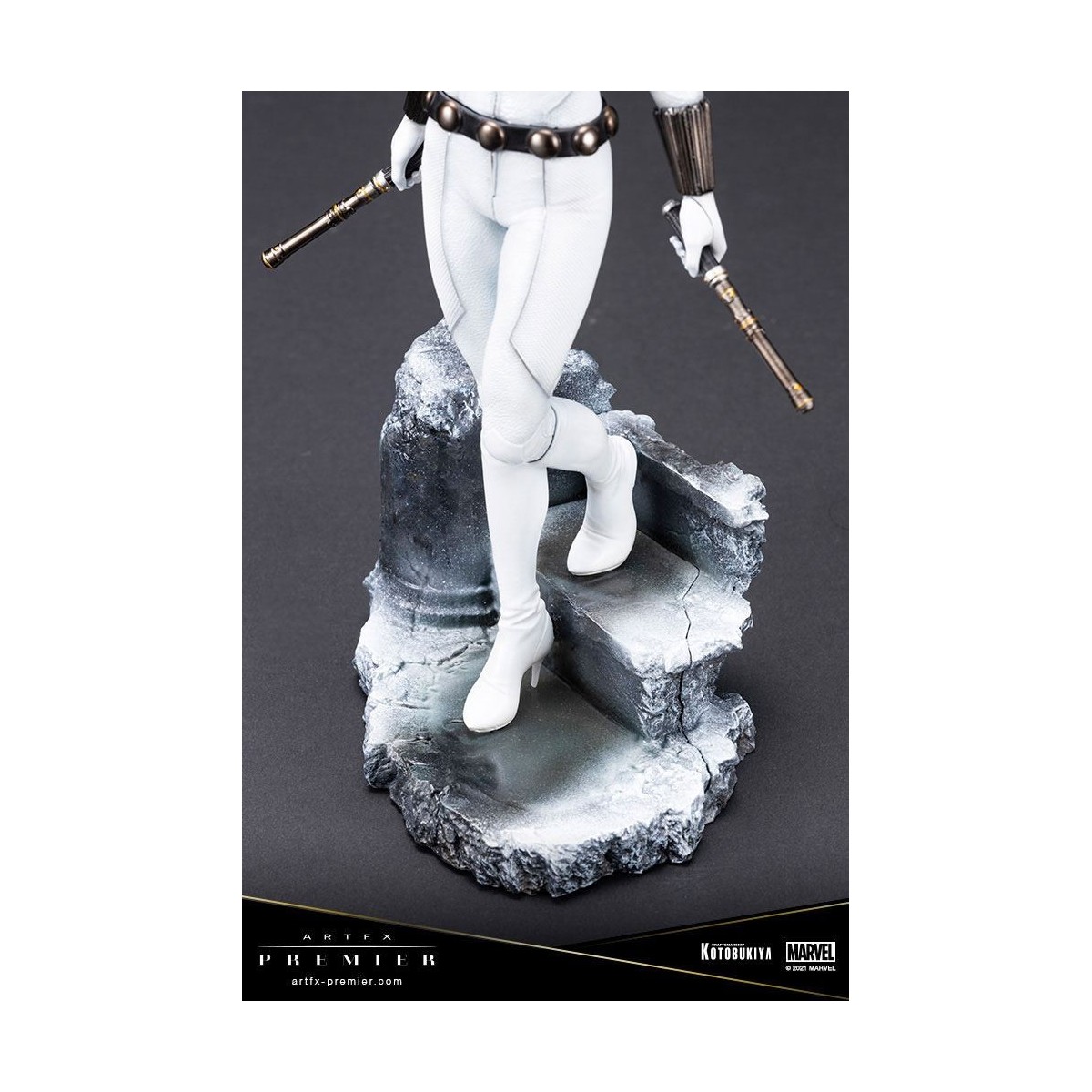 Kotobukiya Marvel Universe - Vedova Nera Costume Bianco Edizione Limitata - ARTFX Premier 1/10