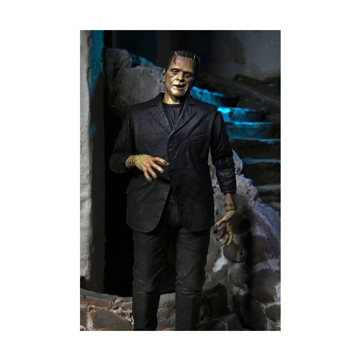NECA - Ultimate Frankenstein's Monster versione a colori - Mostri universali