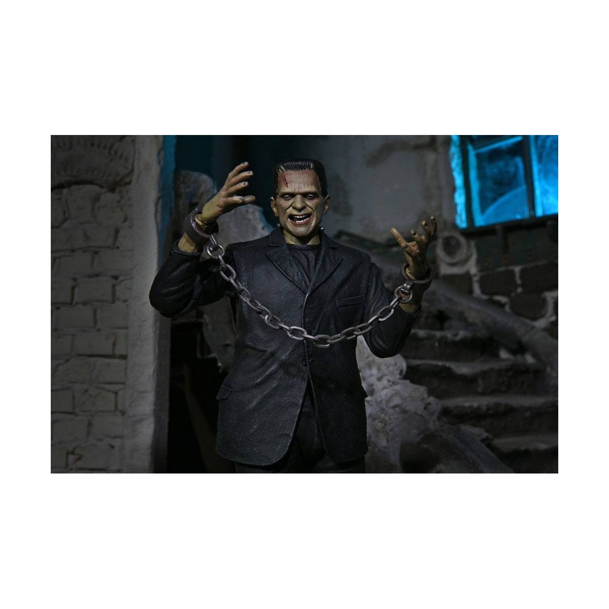 NECA - Ultimate Frankenstein's Monster versione a colori - Mostri universali