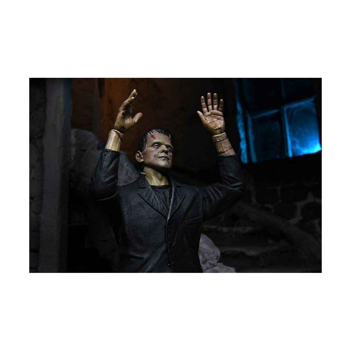 NECA - Ultimate Frankenstein's Monster versione a colori - Mostri universali