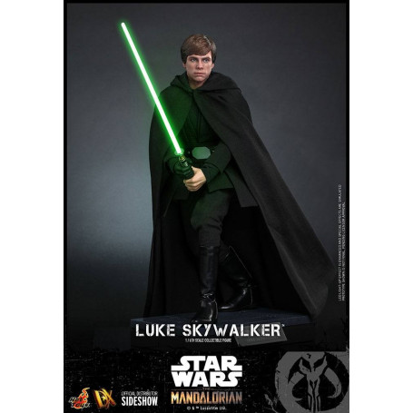 Hot Toys Star Wars The Mandalorian - Luke Skywalker 1/6 Movie Masterpiece