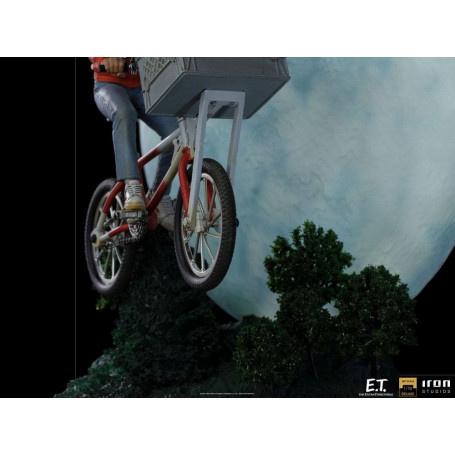 Iron Studios - ET & Elliot - E.T. The Extra-Terrestrial 1/10 BDS Art Scale