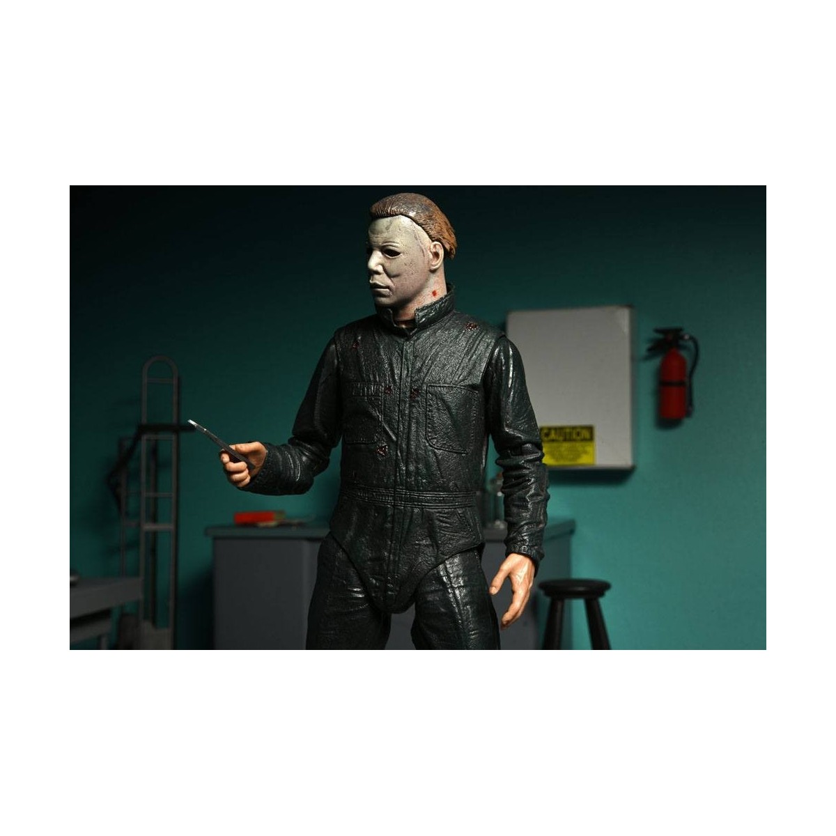 Neca Halloween 2 - Ultimate Michael Myers & Dr Loomis 2-pack