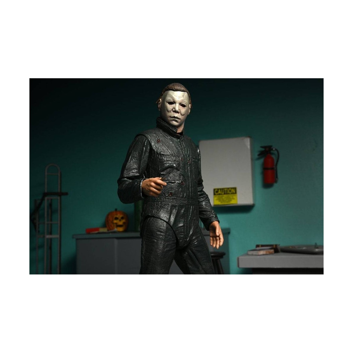 Neca Halloween 2 - Ultimate Michael Myers & Dr Loomis 2-pack