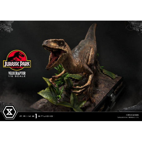 Prime 1 Studio - Velociraptor Attack - Jurassic Park 1/6 - Collezione Legacy Museum