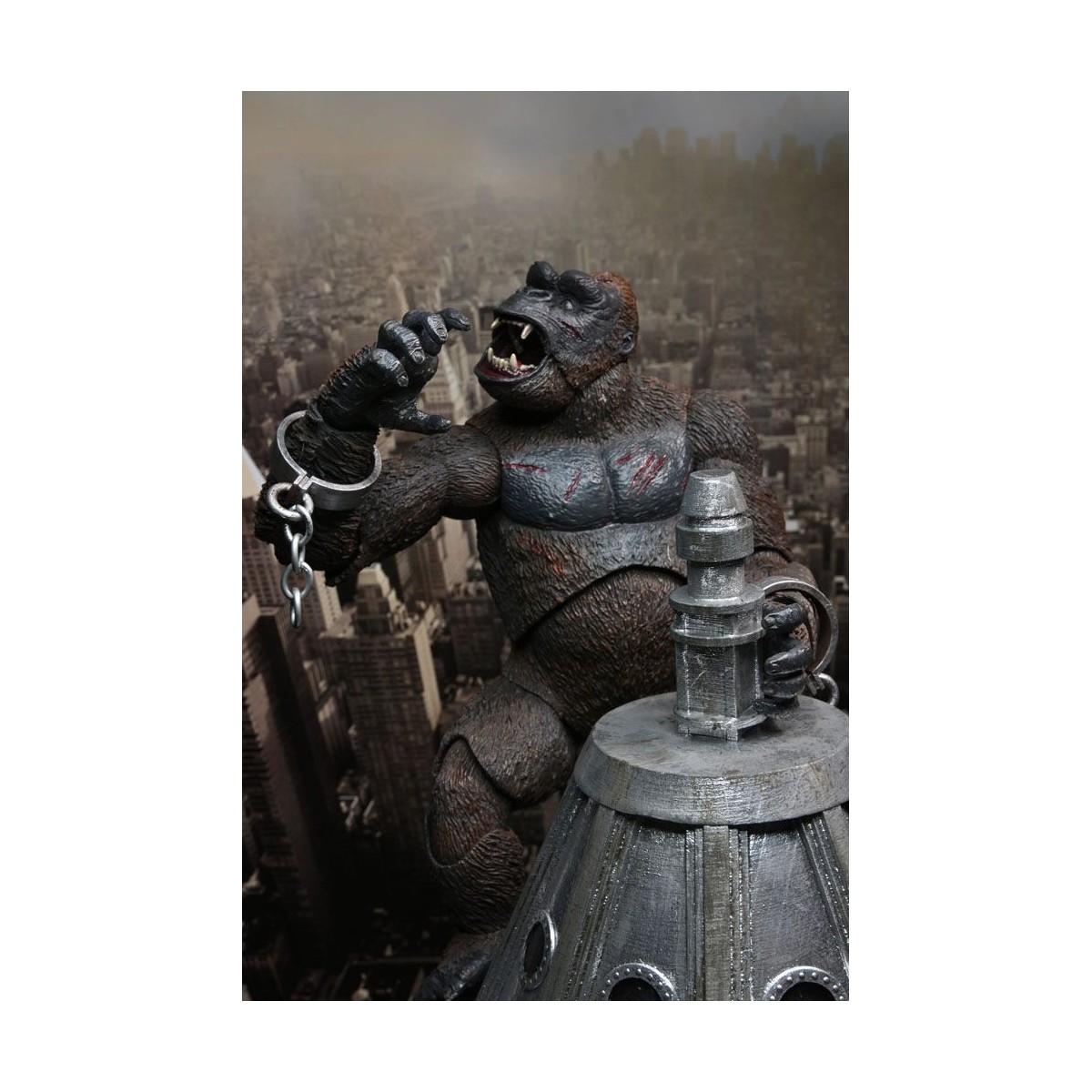 Neca - Ultimate KING KONG Concrete Jungle 1/12 Figure