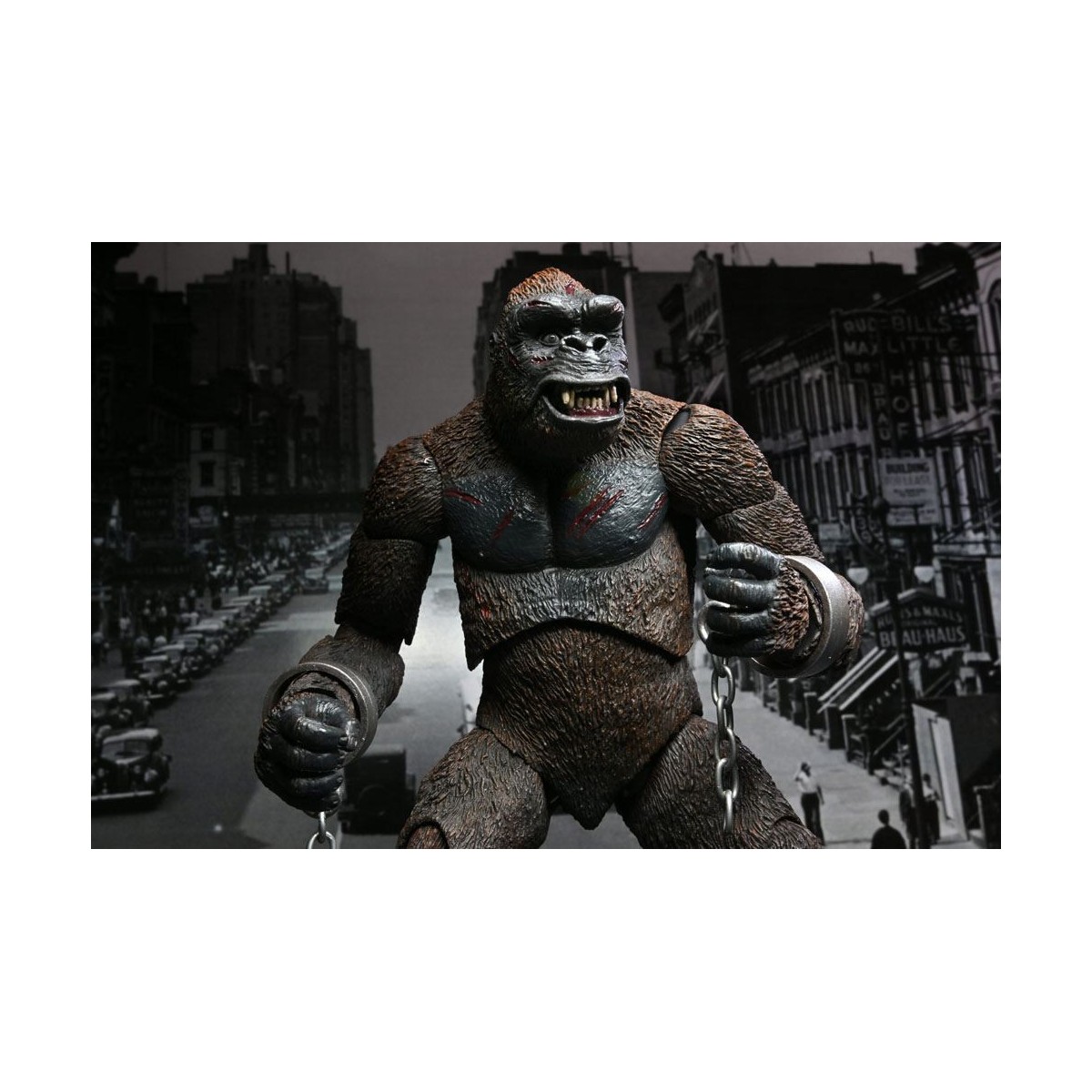 Neca - Ultimate KING KONG Concrete Jungle 1/12 Figure