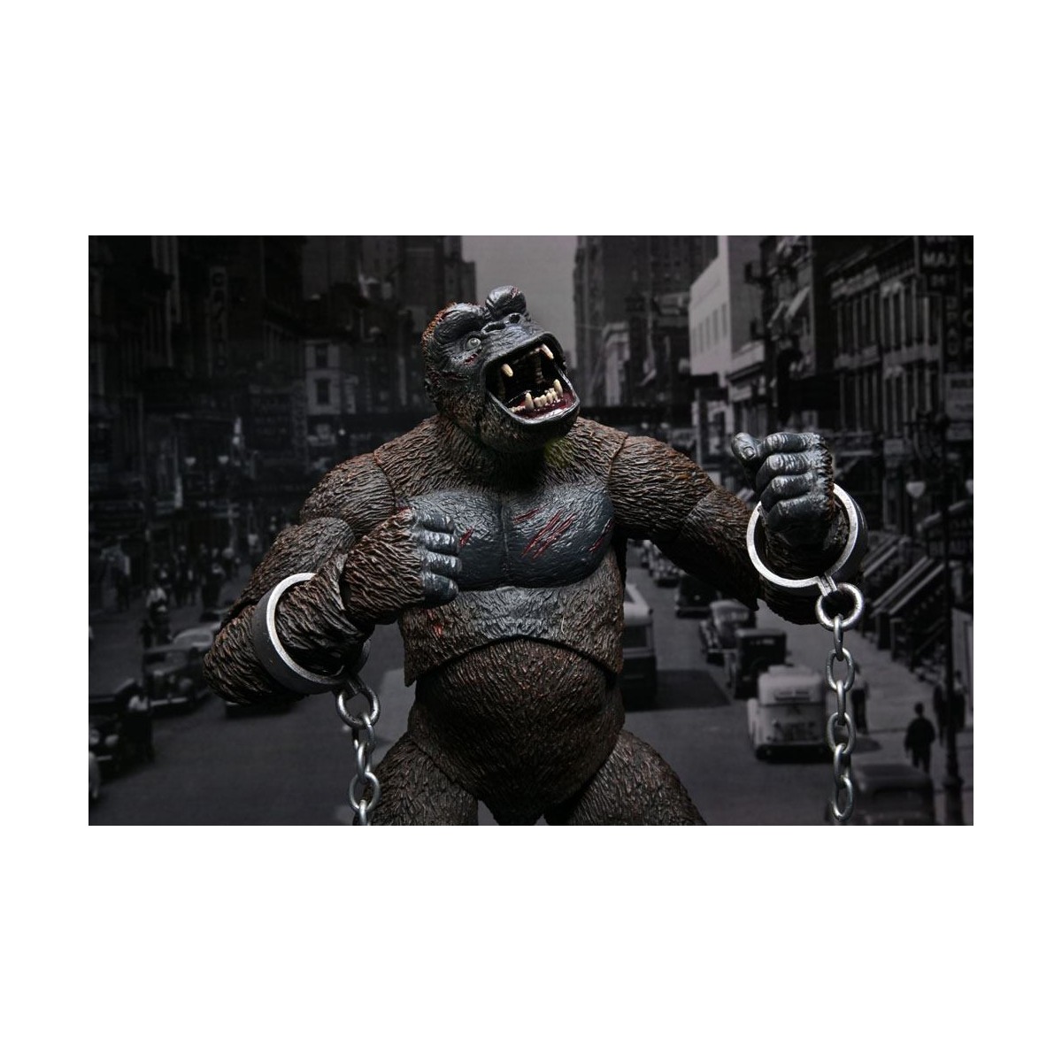 Neca - Ultimate KING KONG Concrete Jungle 1/12 Figure