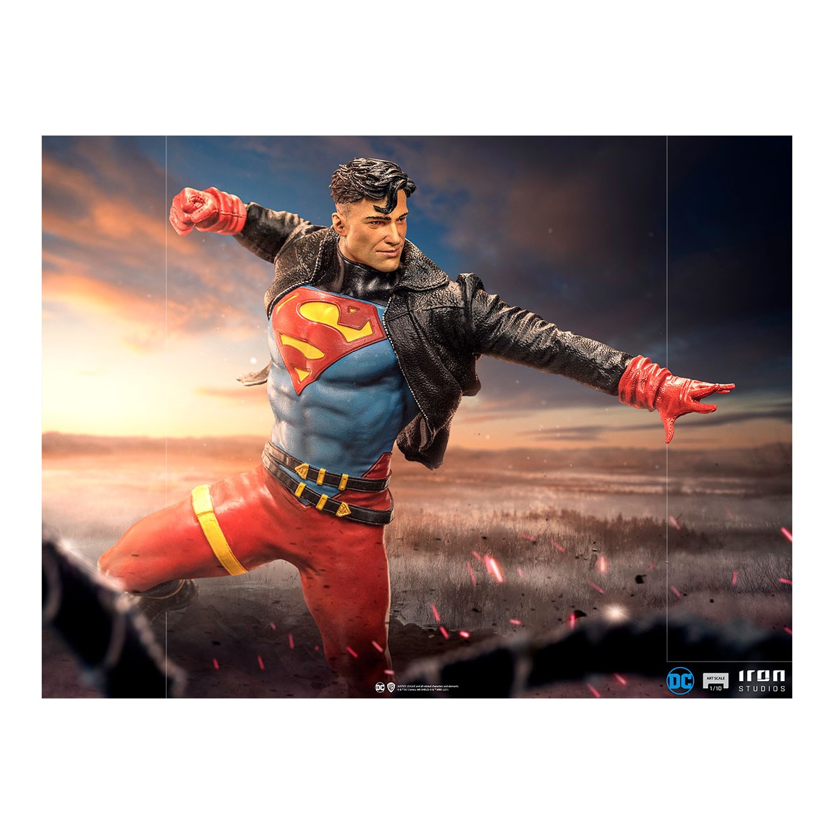 Iron Studios - Superboy Deluxe DC Comics Series 7 - Scala artistica 1/10
