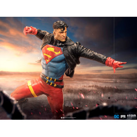 Iron Studios - Superboy Deluxe DC Comics Series 7 - Scala artistica 1/10