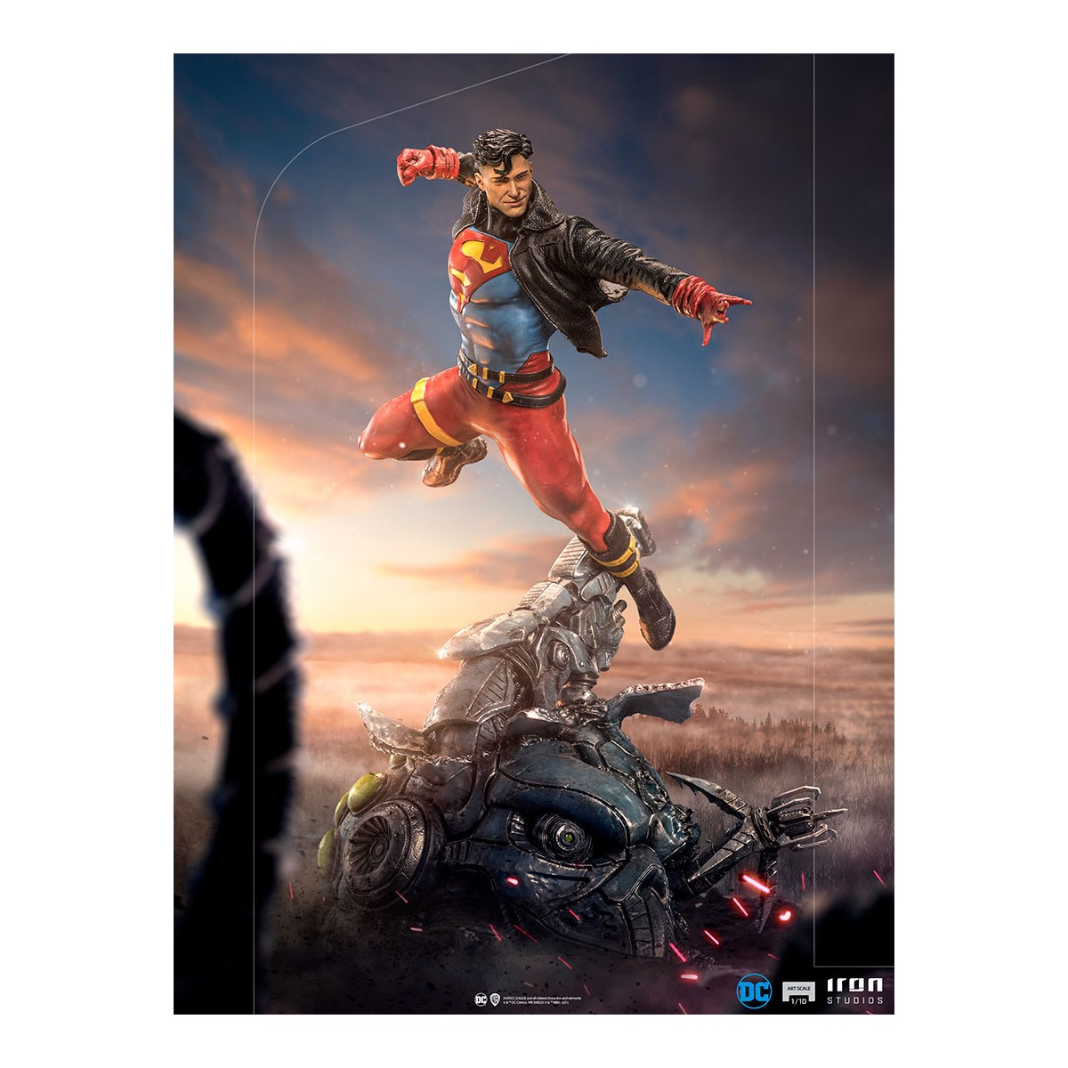 Iron Studios - Superboy Deluxe DC Comics Series 7 - Scala artistica 1/10