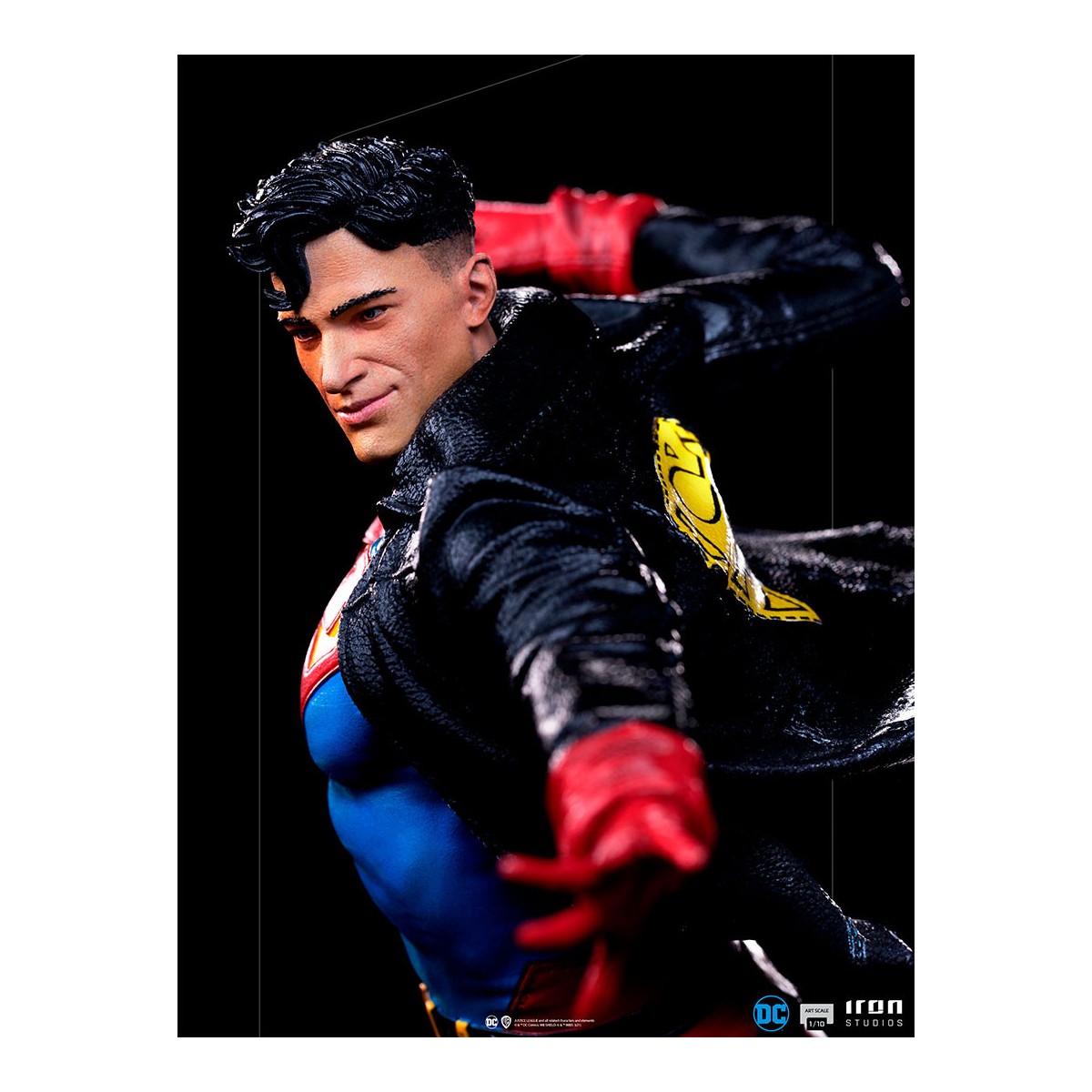 Iron Studios - Superboy Deluxe DC Comics Series 7 - Scala artistica 1/10