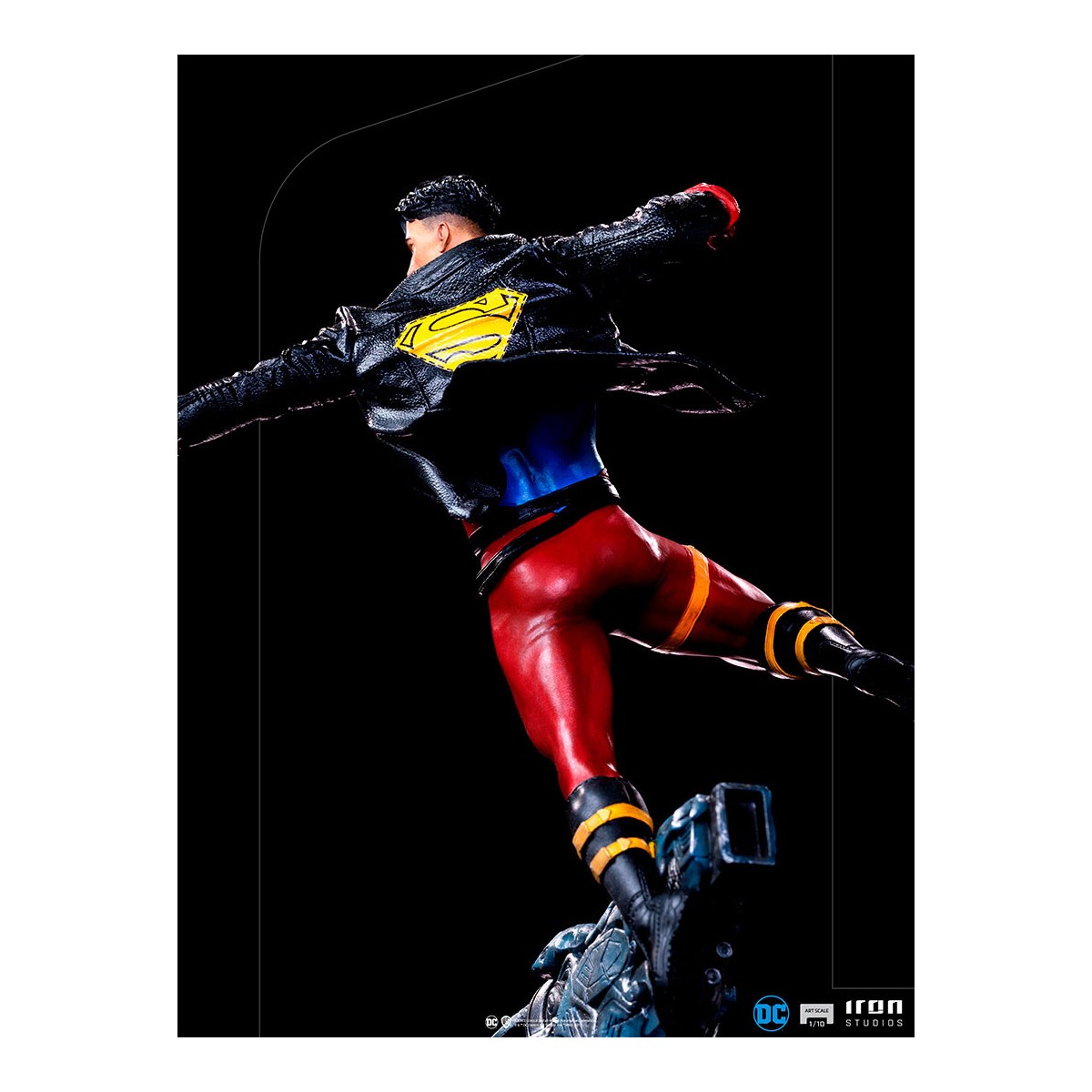 Iron Studios - Superboy Deluxe DC Comics Series 7 - Scala artistica 1/10
