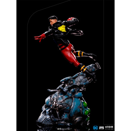 Iron Studios - Superboy Deluxe DC Comics Series 7 - Scala artistica 1/10