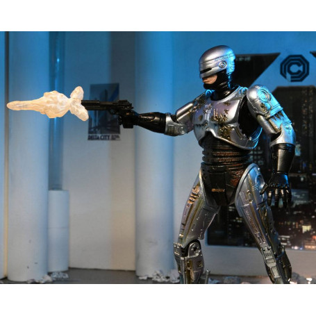 Neca - RoboCop - Ultimate Battle Damaged RoboCop con sedia