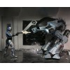 Neca - RoboCop - Ultimate Battle Damaged RoboCop con sedia