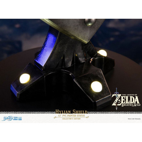First 4 Figures - Zelda - Hylian Shield Collector's Edition - Breath of the Wild statua in PVC