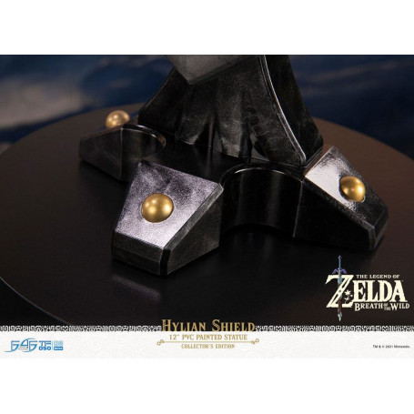 First 4 Figures - Zelda - Hylian Shield Collector's Edition - Breath of the Wild statua in PVC