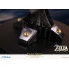 First 4 Figures - Zelda - Hylian Shield Collector's Edition - Breath of the Wild statua in PVC