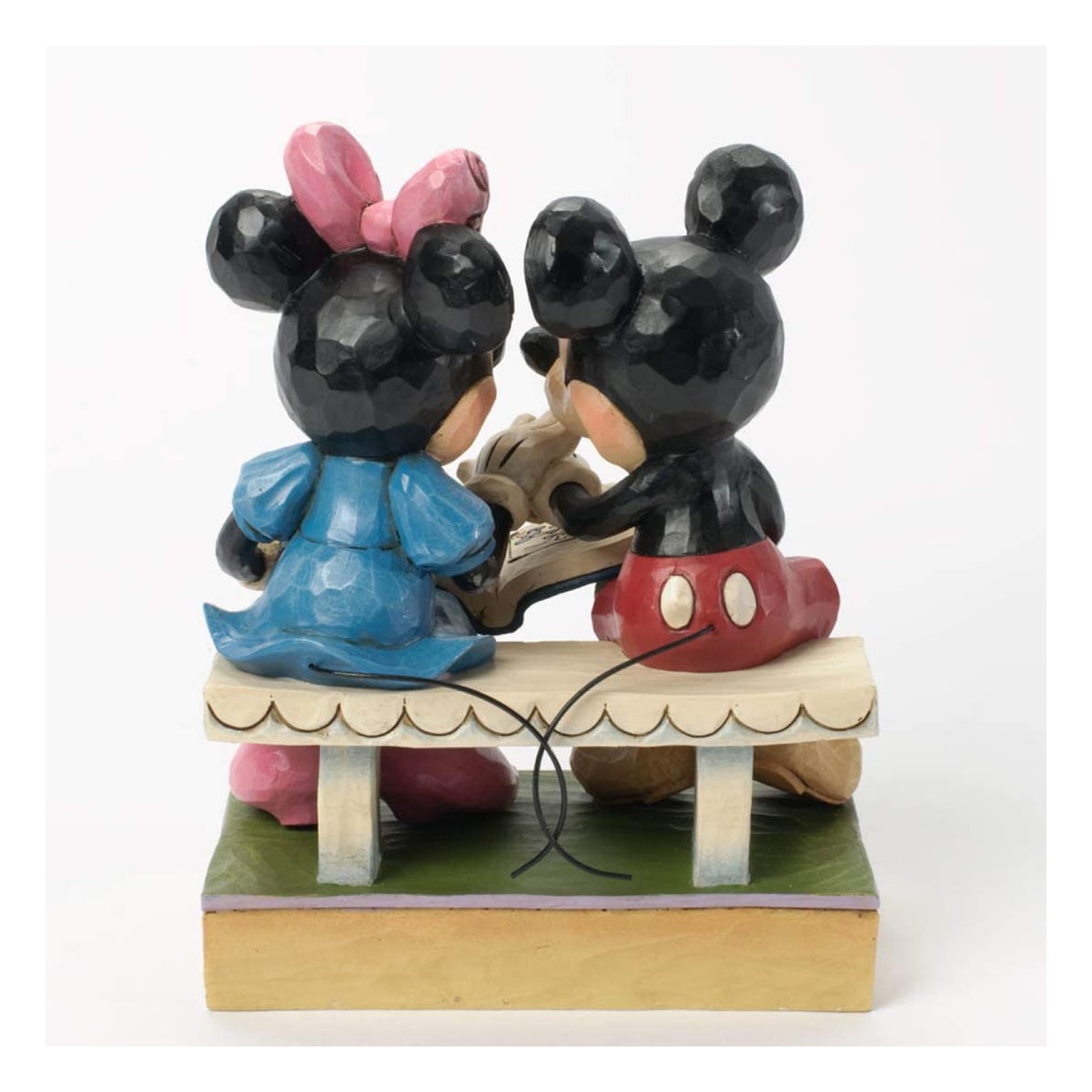 Enesco Disney Traditions - Mickey & Minnie che sfogliano un libro