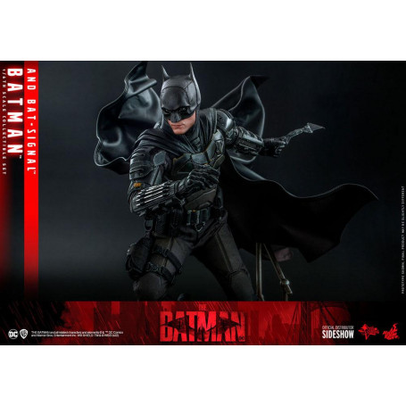 Hot toys - THE BATMAN AND BAT-SIGNAL Movie Masterpiece 1/6