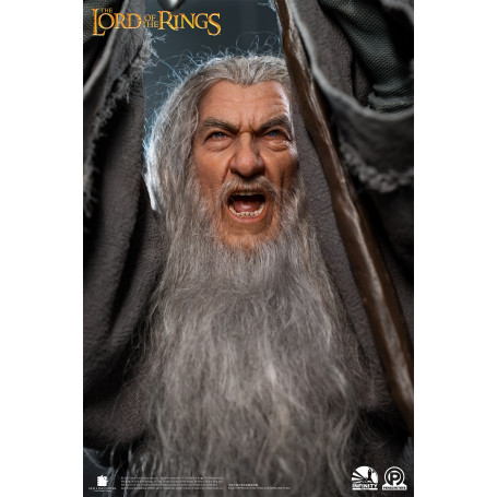 Infinity Studio X Penguin Toys - Gandalf il Grigio Ultimate Edition Half Size Statue Master Forge Series- 1/2