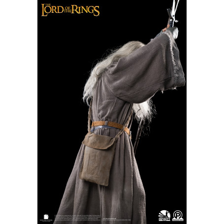 Infinity Studio X Penguin Toys - Gandalf il Grigio Ultimate Edition Half Size Statue Master Forge Series- 1/2
