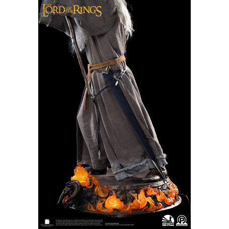 Infinity Studio X Penguin Toys - Gandalf il Grigio Ultimate Edition Half Size Statue Master Forge Series- 1/2