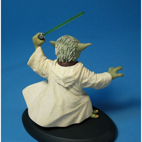 Attakus Star Wars - Statua di Yoda L'attacco dei cloni 1/5 - OCCASIONE