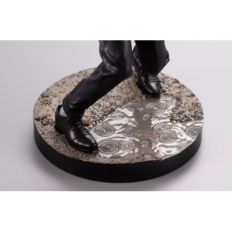Kotobukiya Dc Comics - Joker One Bad Day - Batman The Killing Joke Statuetta in PVC ARTFX 1/6