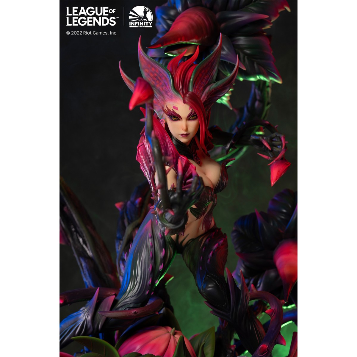 Lega delle leggende il grande duellante Fiora Laurent 1/4 scala statua in edizione limitata