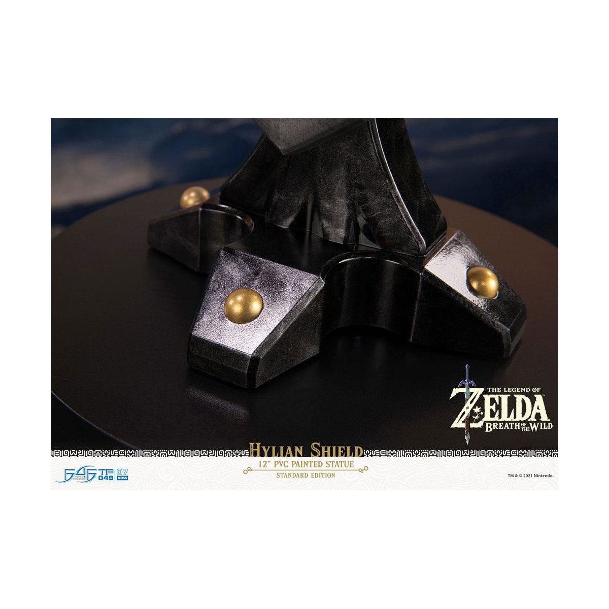 First 4 Figures - Zelda - Scudo di Hylian Edizione Standard - Statua in PVC di Breath of the Wild