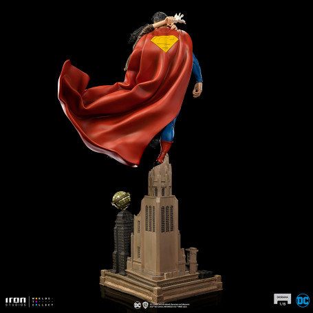 Iron Studios - Superman e Loic Lane Diorama 1/6