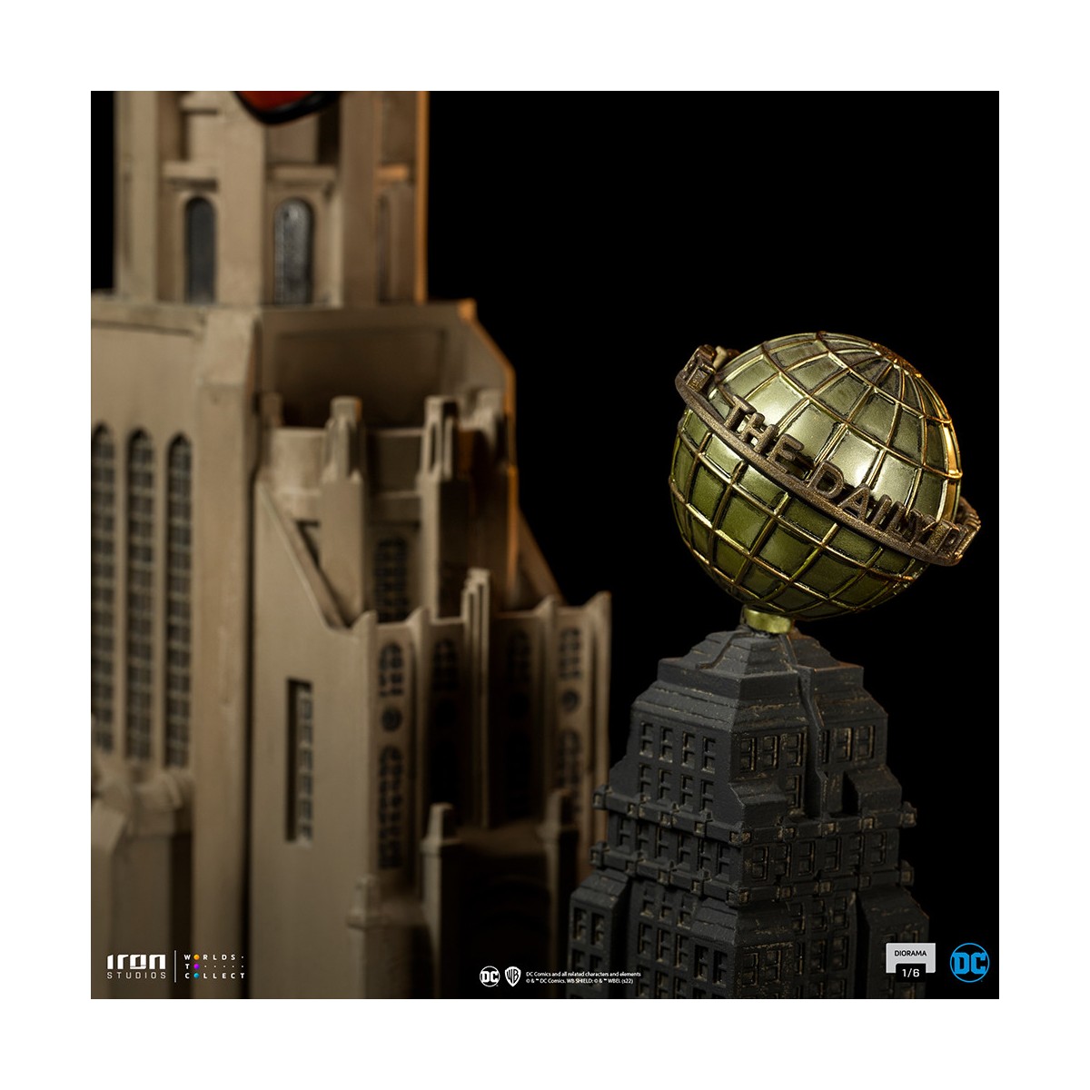 Iron Studios - Superman e Loic Lane Diorama 1/6
