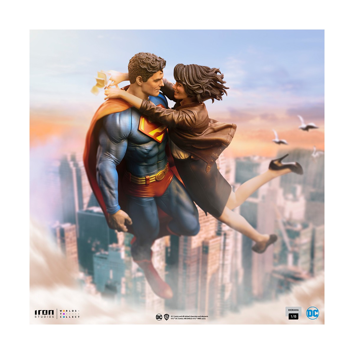 Iron Studios - Superman e Loic Lane Diorama 1/6