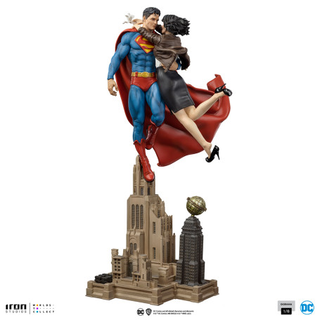 Iron Studios - Superman e Loic Lane Diorama 1/6