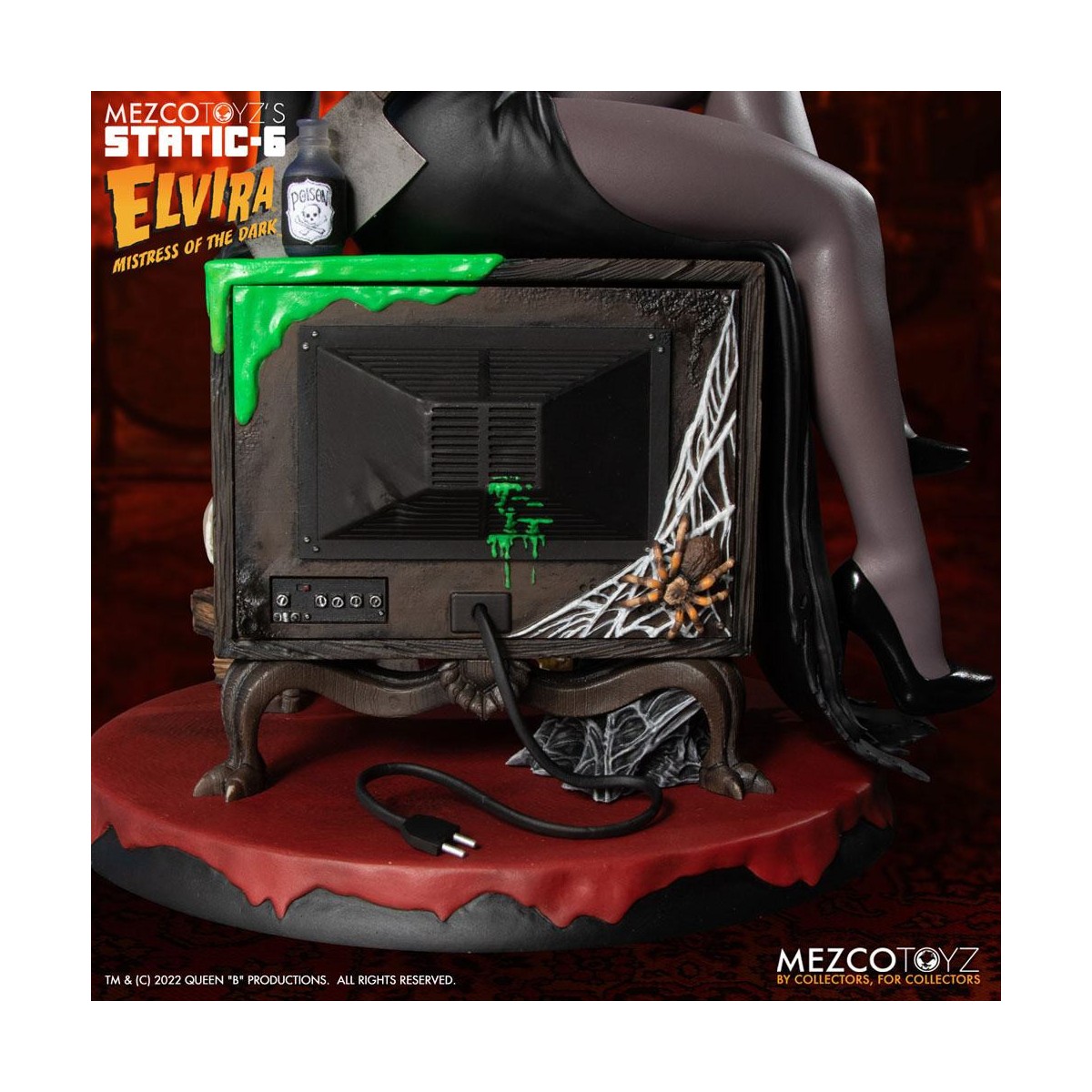 Mezco - Static 6 - Statua 1/6 di Elvira, padrona delle tenebre