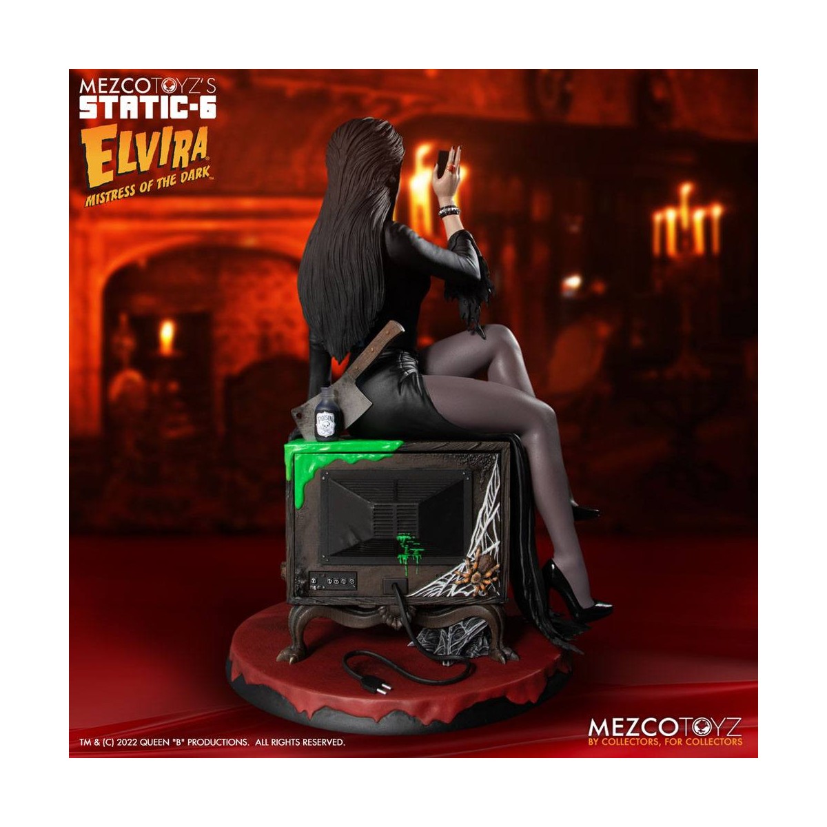 Mezco - Static 6 - Statua 1/6 di Elvira, padrona delle tenebre